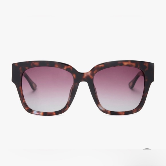 New Diff Bella II Polarized Sunglasses - Picture 2 of 4